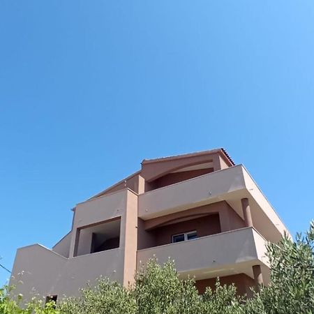 Apartments Davor Drage Exterior photo