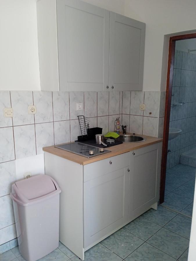 Apartments Davor Drage Exterior photo