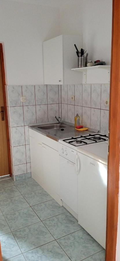 Apartments Davor Drage Exterior photo