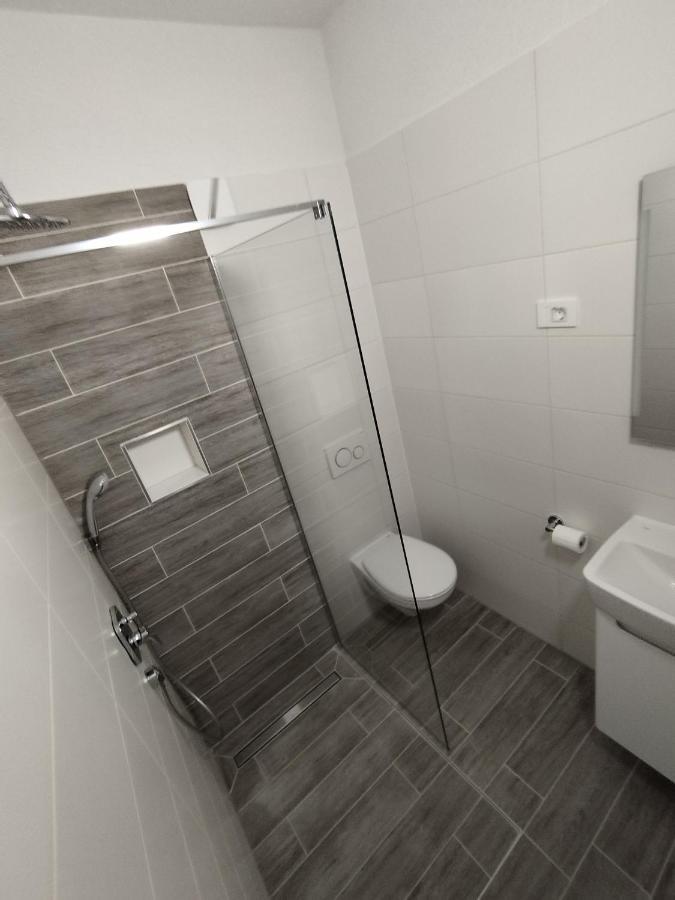 Apartments Davor Drage Exterior photo