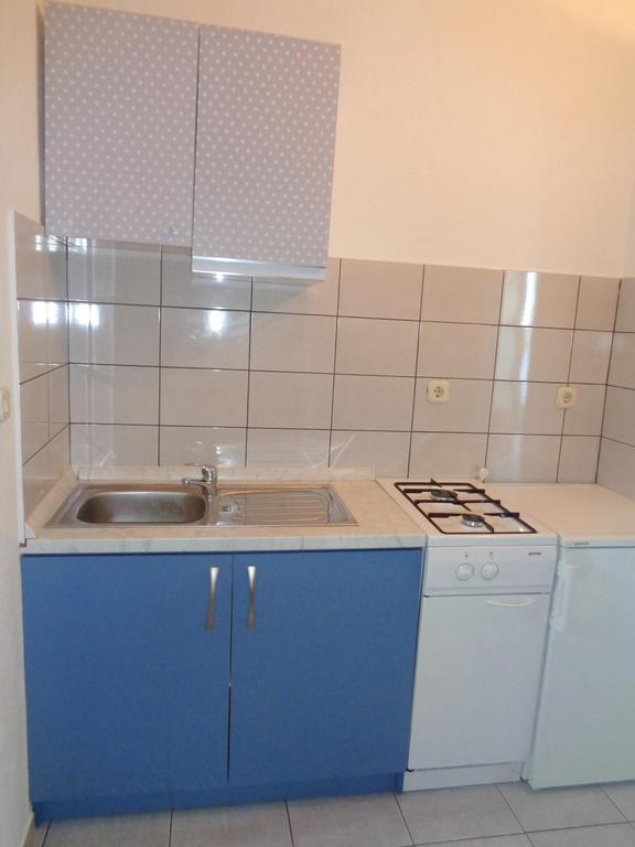Apartments Davor Drage Exterior photo